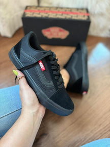 VANS OLD SKOOL